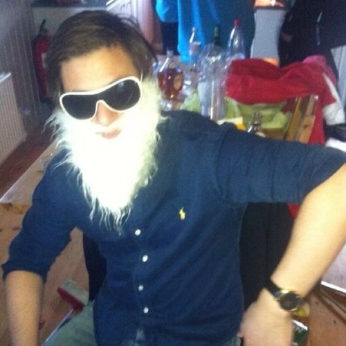 ageriver's profile picture. 