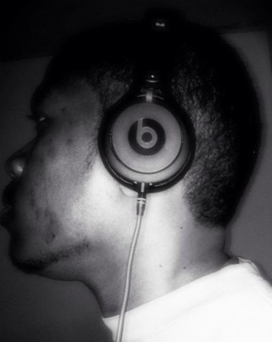 J'fais pas la gue-guerre, j'prends l'coffre et la caissière... \ Follow Me Or Die... Music For Life !!! / Beat Maker / Player Call of Duty / PS4