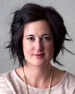 Hi there, I'm Sandra Douglas. I got involved in the Makeup industry several years ago and applied my creative abilities in the form of makeup artistry.