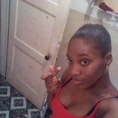Im tha real bxtch ,, i keep it 100% real ,, if yhu dnt like it dnt follow me and stay tha fuck off my shit