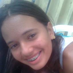 renataraiane5's profile picture. 13 anos, idiota,viciado em internet e azul/preto é minha cor favorita.