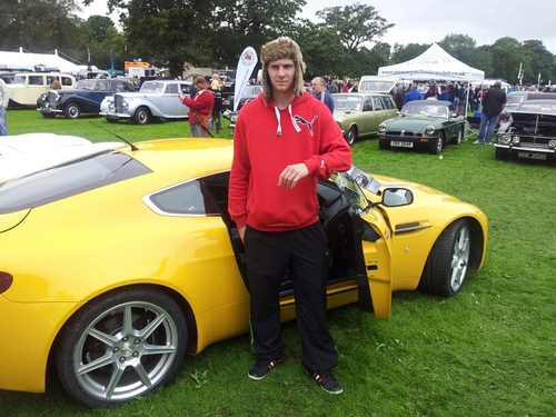 John_Higgins93's profile picture. Im at my best When put to the Test