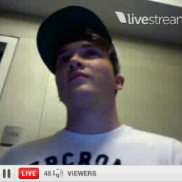 Sígueme en @ittisaunicorn (: