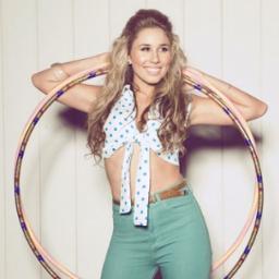 This is a Haley Reinhart fan site! If you're a Halien, follow us! this is your fan site!!