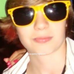 não sei o que eu vi em você, mas o que eu vi, não vi em mais ninguém @Piconn    Ele seguiu: 19/12/11 *-*