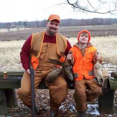 Profile Picture of Jeff Pearson (@ACGator70) on Twitter