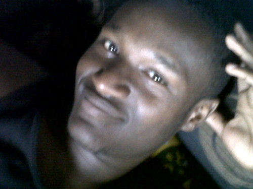 mark_mvula's profile picture. It starts wth my name *mcLean* fun,loving,ful of life organized talks less and acts mre so into musick love artists like nickie ,ladygaga,rihanna&treysongs ETC