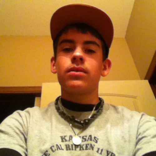 RodriguezBeau's profile picture. ⚾I play baseball and football couldn't live without them. Love nike and under aurmor also yankess,patriots and longhorns thats all im going to say. ⚾