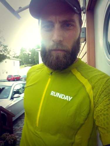 Pararvered's profile picture. 