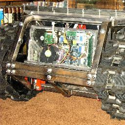 I'm Iranian robot lover and robot Maker