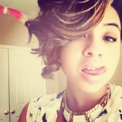 kiyokojkroemer's profile picture. Ножи # Музыка   . Работаю...Кладовщик