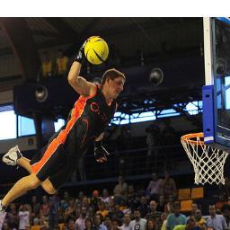 Todo el baloncesto onubense en twitter