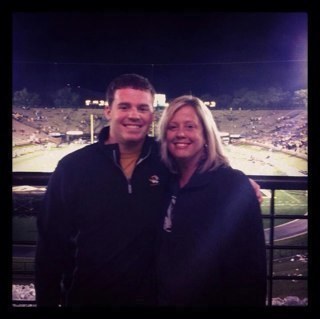 Mom of a US Marine and a Mizzou Tiger...love my boys! Self proclaimed Sports fanatic!! Go Cards and MIZ!! I also kicked cancers ass x3.  Livin the dream!!