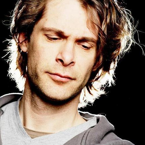 Baffen maakt 't leven mooier.

Nieuwe TheaterTour Alle hens aan dek! Voorjaar 2013.