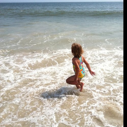 wtrgirl's profile picture. Happy, liberal, news junkie, artist, foodie, traveler, cheesehead, BT survivor