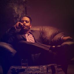 Redlinetrdng's profile picture. Pushing it to the limits.