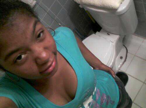 Blowing_Band17's profile picture. i can take any nigga i want yep my boyfriend @__Lovee__Redd is my baby i fucks with him and yes i can have him