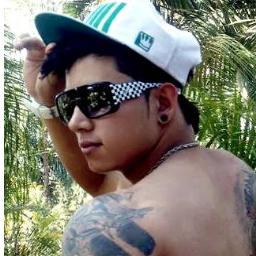 sou humano , não sou perfeito.
Se você acha que meu orgulho é grande, é porque nunca viu o tamanho da minha FÉ!' ;)