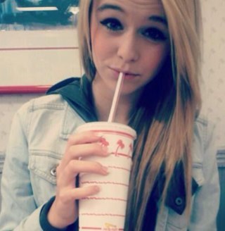 xAcaciaClarkCF's profile picture. 14. taco's & skittles. food. 59! on youtube ✌