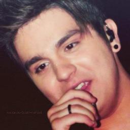 Você pode fazer com que eu esqueça o mundo,mas o mundo nunca vai me fazer esquecer de você,Te Vivo Luan Rafael ( ♥ )           Since : 02.12.2010