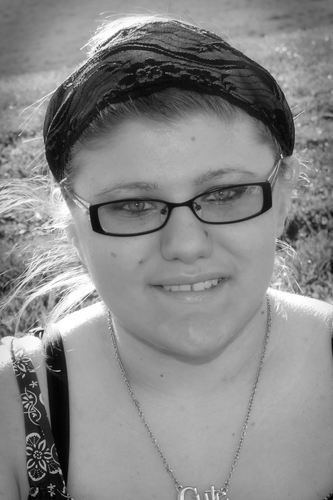 BISEXUAL GIRL I DONT KNOW WHAT I SEE IN YOU I WANNA B WITH YOU BUT YOUR IN LOVE WITH HER