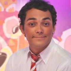 Ator, Humorista, apresentador, dançarino e amigo do @SigamAlexandre ... Como não Amar Eduardo Sterblitch