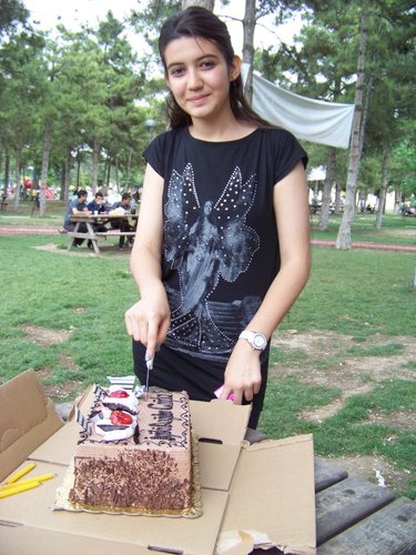 C Ql Istbl Cagla Twitter