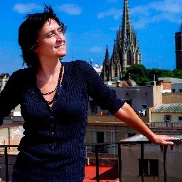 Ciutatvellenca.Arquitectura Social I cooperació. Presidenta de l’Observatori Ciutadà contra la Corrupció O3C . UTE Km zero a les Rambles de Barcelona.