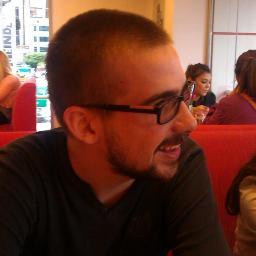 O herşeyin içindedir ama hiçbir şeyde görünmez.