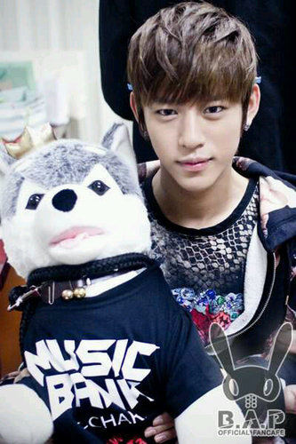ว้อทซับ เบบี้ ! ผมแดฮยอน บีเอพีไทยบอทครับ NO COMMENT! ☺ role-player of @BAP_Daehyun