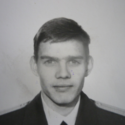 v_kontsevoi's profile picture. Обычный человек, каких в стране миллионы....