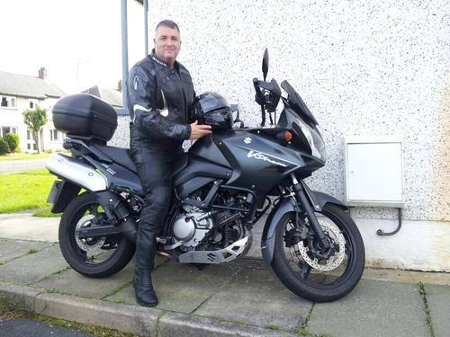 Biker.Likes Classical History. Father to 3 naughty children,husband to a naughty wife, and I shall have my revenge,in this life or the next...Instagram roboview