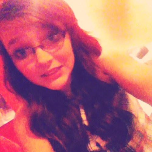 AleeWestiee's profile picture. I love @wh0thef0ckcares too much(;!xx