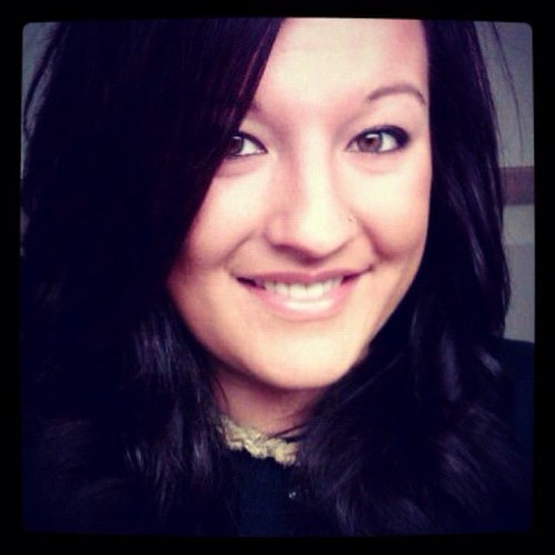 lomillay's profile picture. 