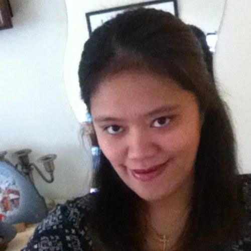 DzhenBee82's profile picture. 