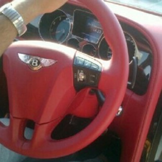 Type Writer Sniper, Dreamer, believer and acheiver @Goal bird recordz INC...aspirations are the key.....success is the car....dreams r the drive...