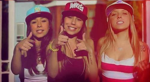 8026Vida's profile picture. Já parou pra pensar que quanto mais você tenta esconder um sentimento, mais forte ele fica?