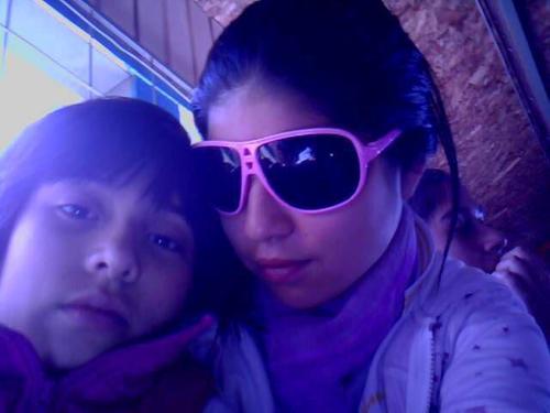 Hola, me llamo Yasmin, soy de Chile:D, me gusta los  mendez, sigueme porfaa!
Xxx.