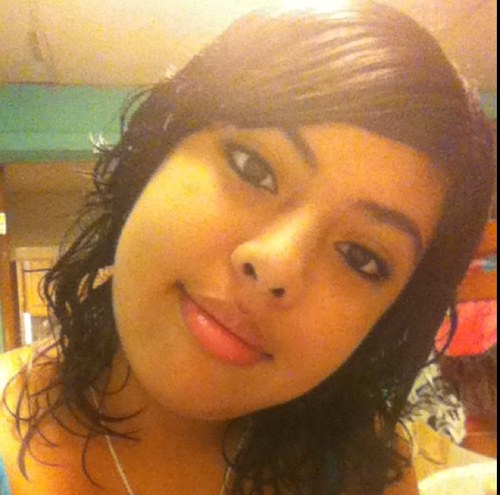 i love Austin Mahone,One Direction,Green Day,Black Veil Brides,Paramore,Flyleaf,Avirl Lavigne!