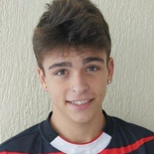 A vida é uma droga de qualquer jeito....... Mais se vc não estiver sozinho, ela fica bem menos entediante