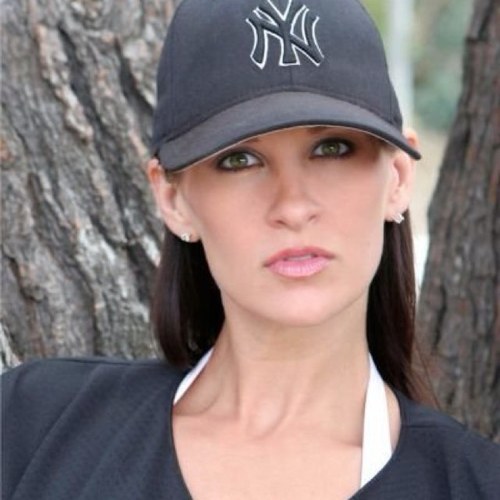 Heather_LaBella's profile picture. 