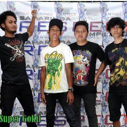 Supergokil_band's profile picture. super gokil adalah band dari samarinda kaltim yang ber genre Haw-Haw Rock ingin tau bagaimana Haw-Haw rock itu langsung aja Download Lagu-lagu kami ok
