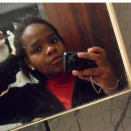 15 anos, #Canceriana , Mineira, #Luanete, Chata, Carinhosa, Fofa, #Ciumenta, Persistente e Sonhadora (@FascinadasJr) =pp segue lá O.o