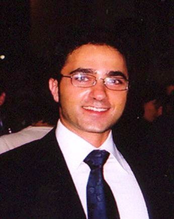 AntonioDrScala's profile picture. DDS, MSc - Clinician/Researcher Freelance - In breve: leggo, penso, mangio, viaggio; mi esprimo/lavoro in modo indipendente - Hashtag: #PensareConLaPropriaTesta