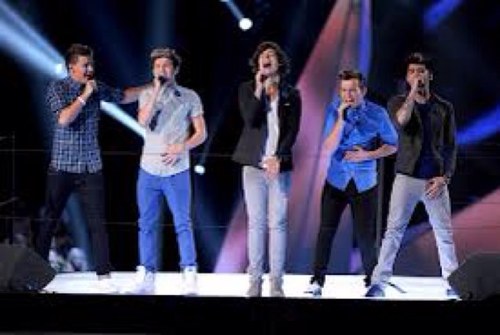 Vas Happenin directioners please follow me and I will follow you back