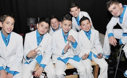 I like being an ICONiac & LOVE being a GRANDer
Dont worry, i support the boyz
~Nick Mara
~ Louis Dipippa
~ Mikey Fusco
~ Madison Alamia
3 .
