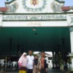 -_-