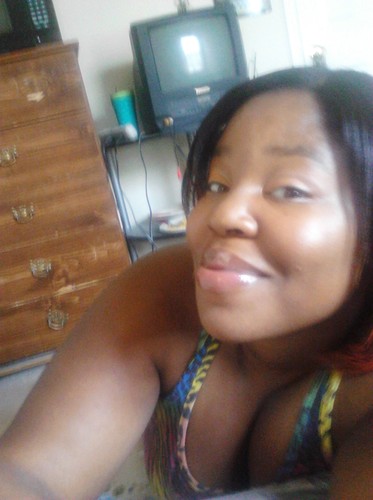 on my way to big and better things! if u cumn come on! headed to the top..#missindependent! (SINGER!!!)