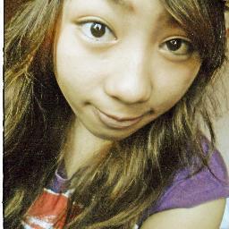Addicted to MUSIC. Fan of @paramore @taylorswift13 @ddlovato @NICKIMINAJ, etc.
 Libra, Single, 19 y/o, Singer, but not Dancer.
#LiveWhileWe'reYoung :)