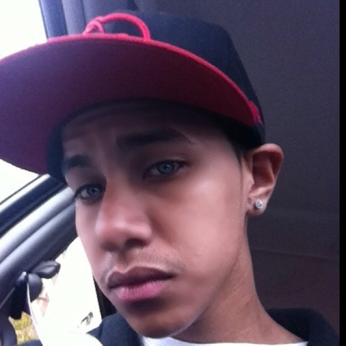 #TeamSoccer⚽ 
16 mexican junior at Westhill 
Fuck It Shit Happens 
DOP3 SH*T